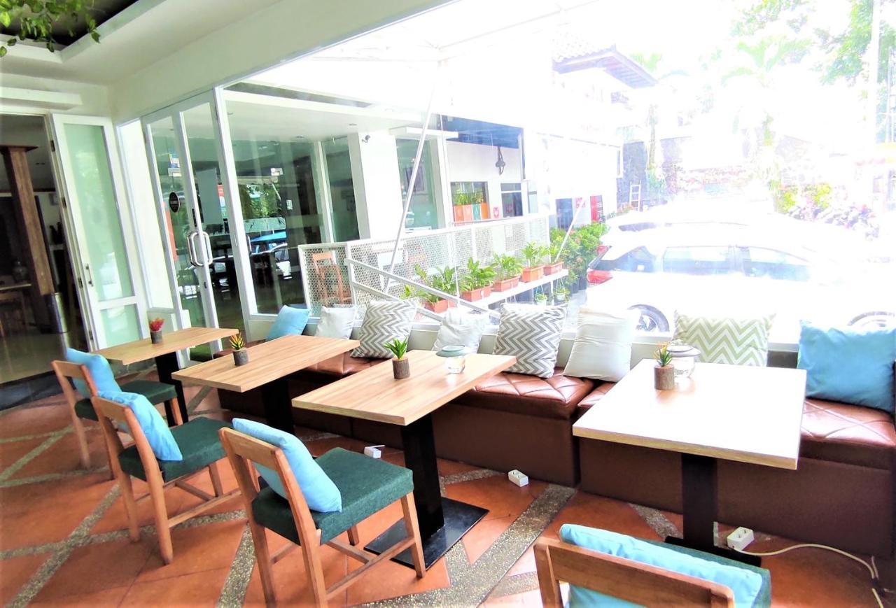 Arwiga Hotel Bandung Eksteriør billede